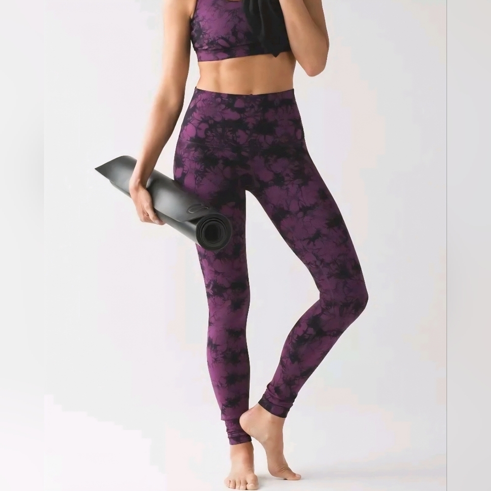 lululemon athletica Purple & Black Tie-Dye Leggings
